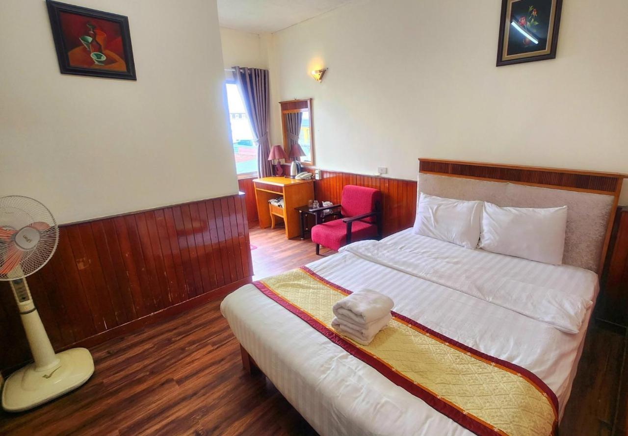 Anh Dao Hotel Da Lat Exterior photo